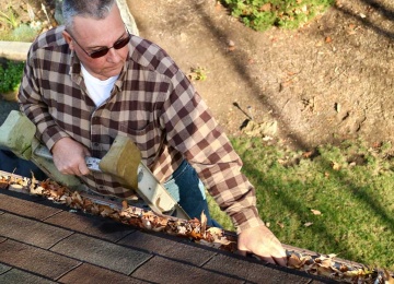 4 Gutter Care and Maintenance Tips for the Summer Season